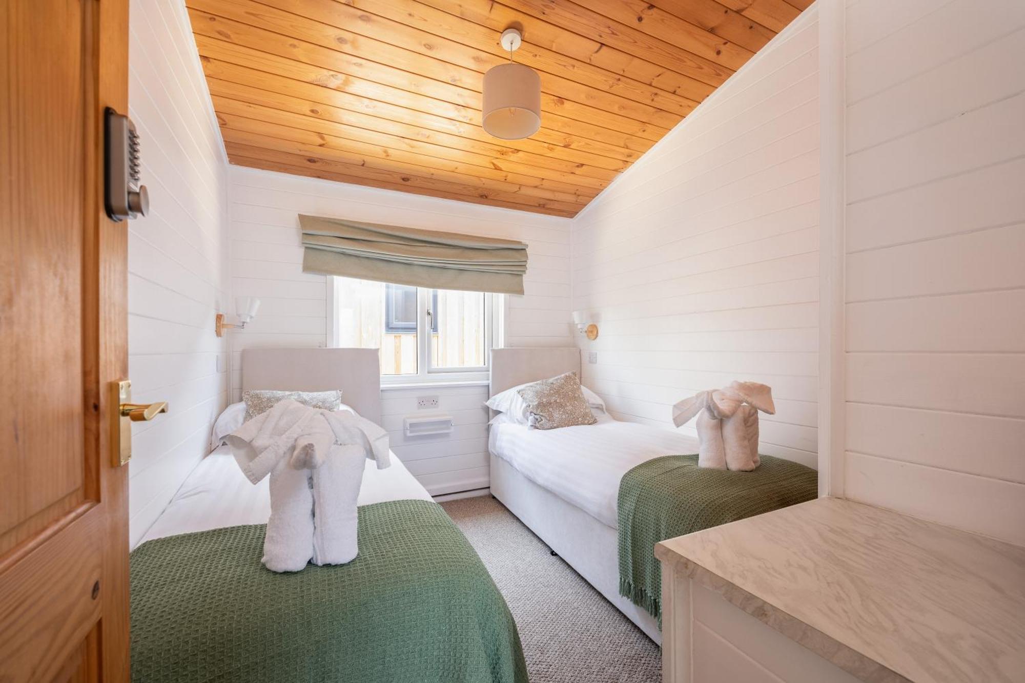 West Chalet At Tapnell Farm Yarmouth  Ngoại thất bức ảnh