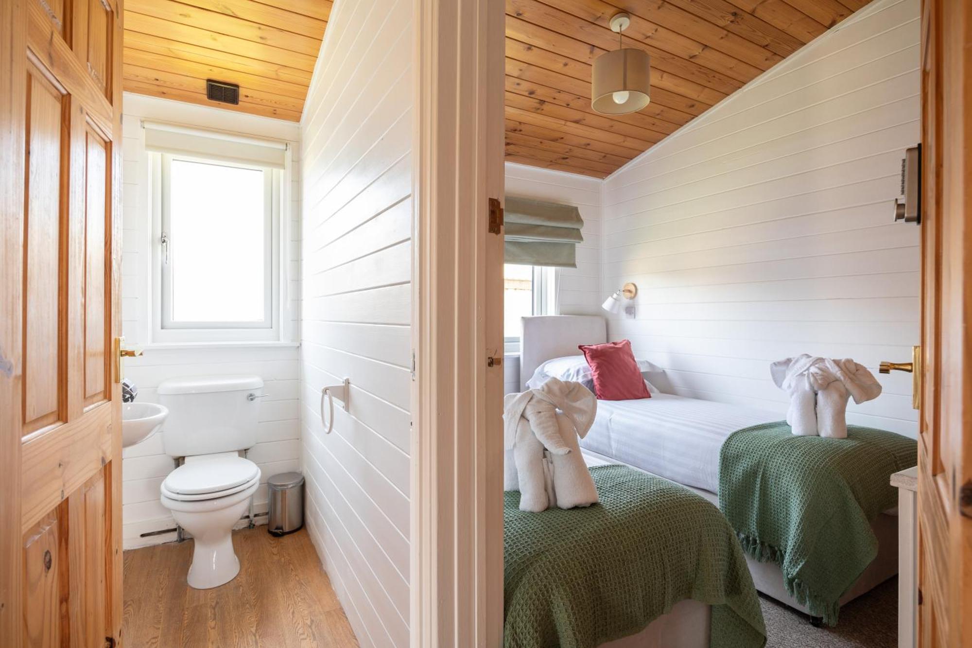 West Chalet At Tapnell Farm Yarmouth  Ngoại thất bức ảnh